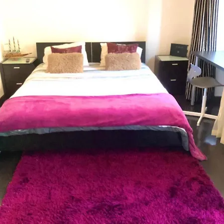 Big Luxury Room With River And Mountain View Πανσιόν